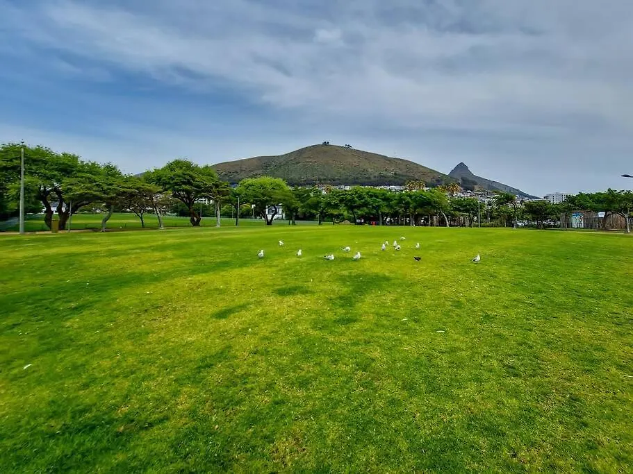 Spacious Family Apartment Near Beach With Inverter Cape Town 0*,  South Africa