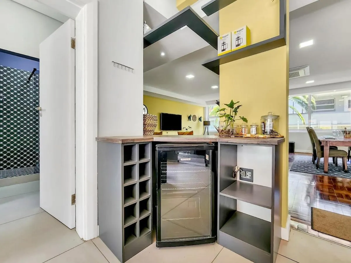 Spacious Family Apartment Near Beach With Inverter Cape Town 0*,